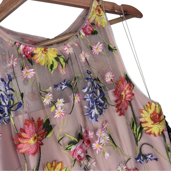 ADRIANNA PAPELL FLORAL HIGH LOW DRESS SLEEVELESS EMBROIDERED GARDEN COCKTAIL - Picture 10 of 14